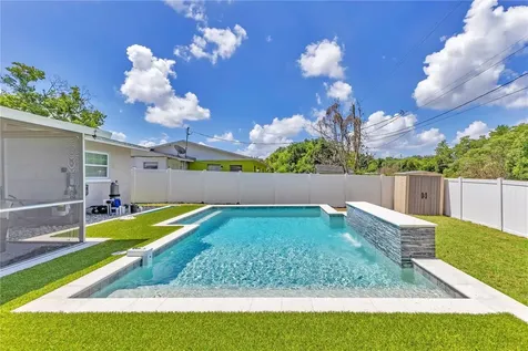4 Channing Avenue Orlando FL 32811