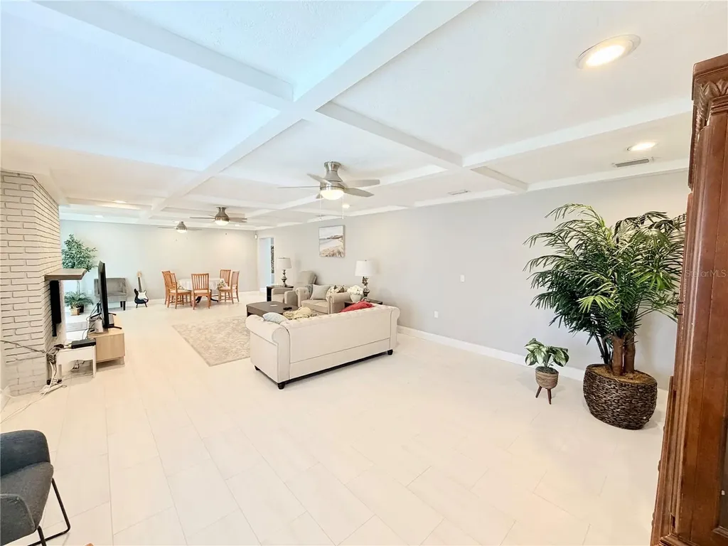 2513 Gulf Boulevard Belleair Beach FL 33786