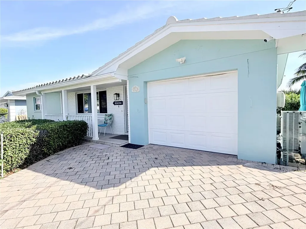 2513 Gulf Boulevard Belleair Beach FL 33786