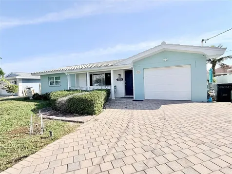 2513 Gulf Boulevard Belleair Beach FL 33786