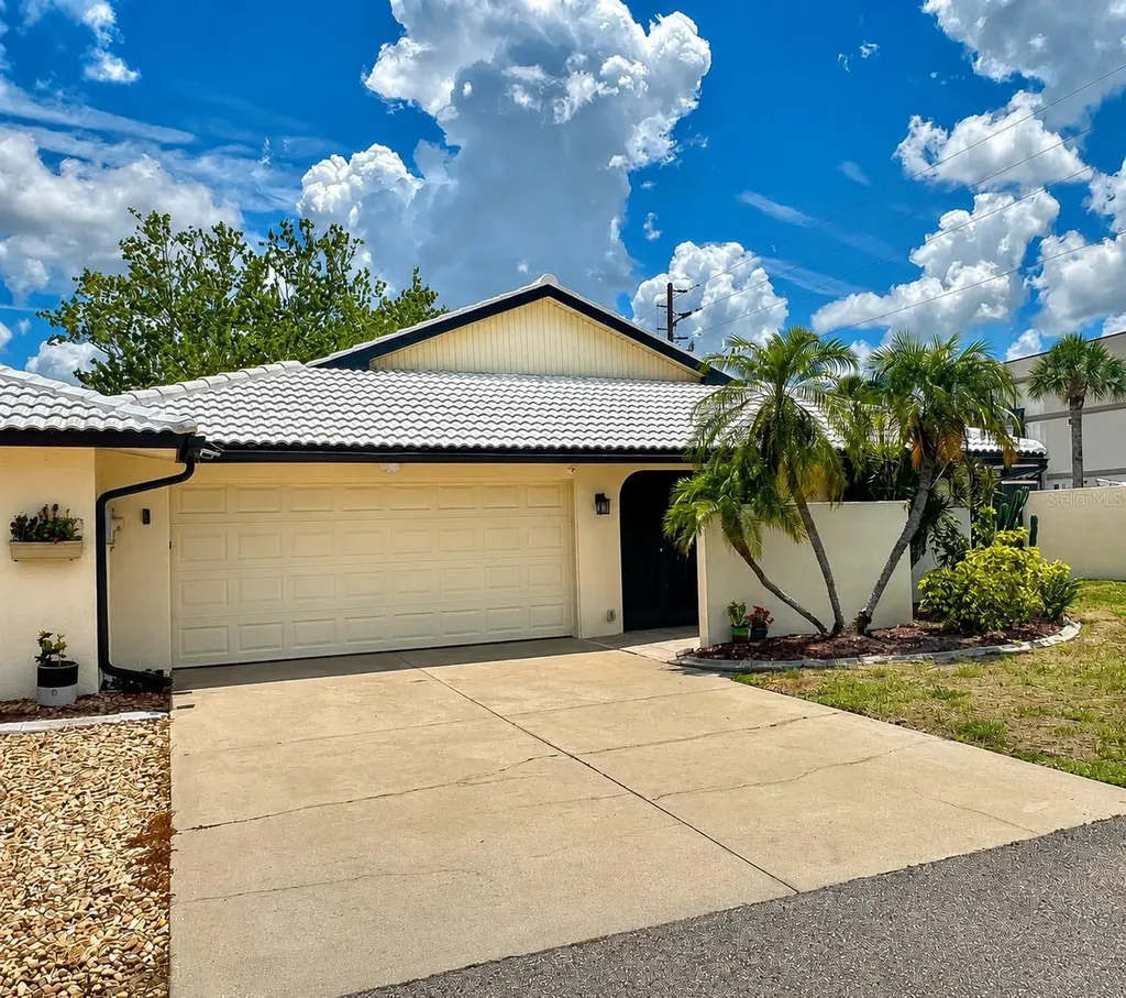 14 Idle Sands Drive Venice FL 34293
