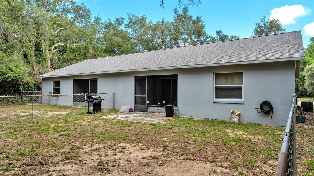 3220 Courtney Drive Lake Wales FL 33898