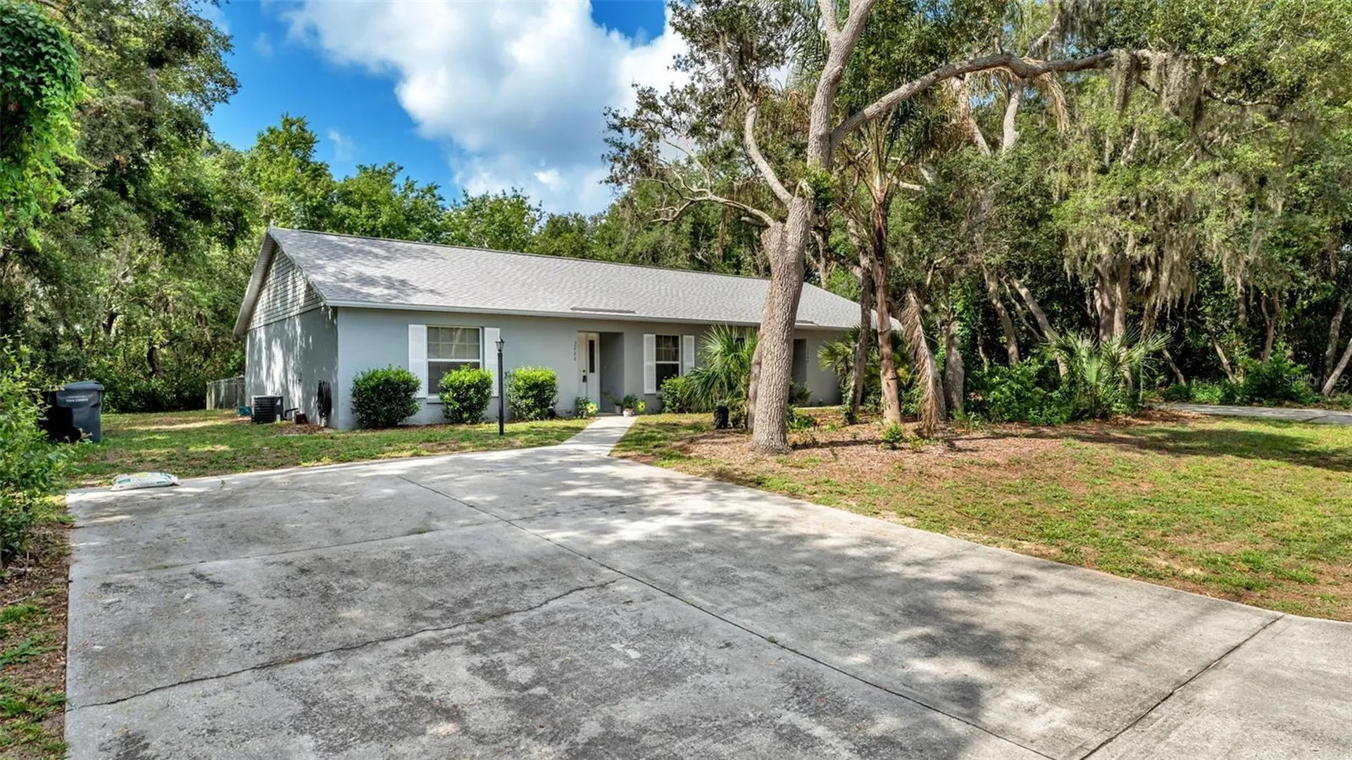 3220 Courtney Drive Lake Wales FL 33898