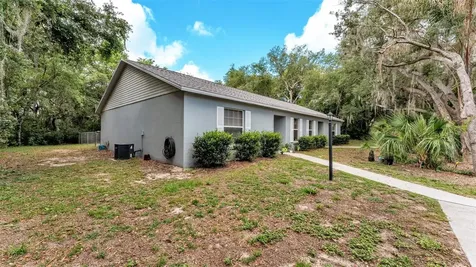 3220 Courtney Drive Lake Wales FL 33898