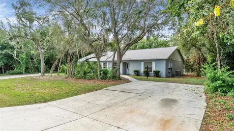 3220 Courtney Drive Lake Wales FL 33898