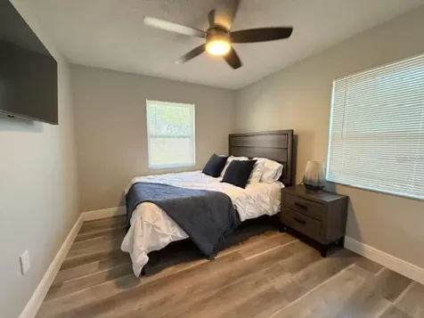 332 Avenue D SE Winter Haven FL 33880