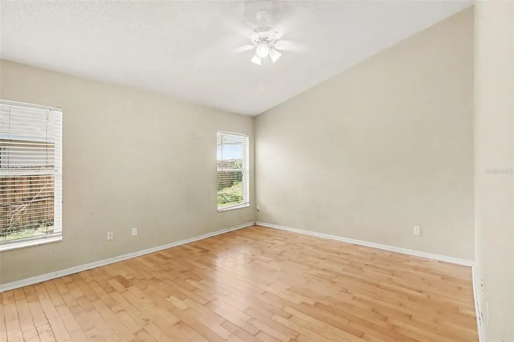 1040 Pineview Court Apopka FL 32712