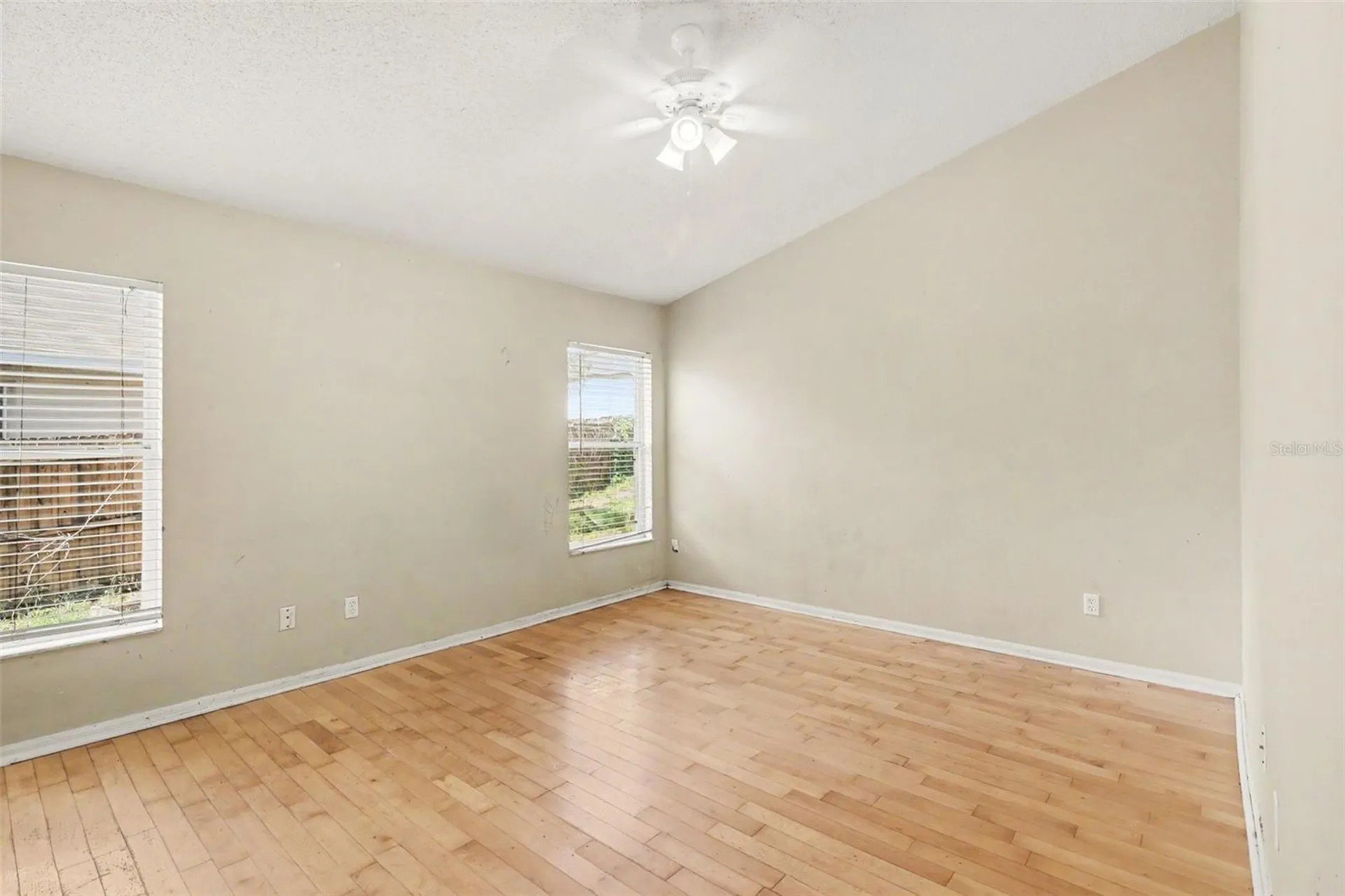 1040 Pineview Court Apopka FL 32712
