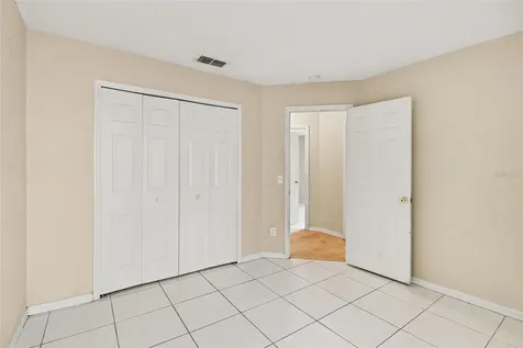 1040 Pineview Court Apopka FL 32712