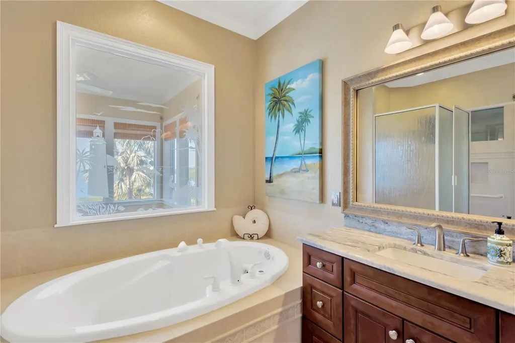 511 Seaview Drive Tarpon Springs FL 34689