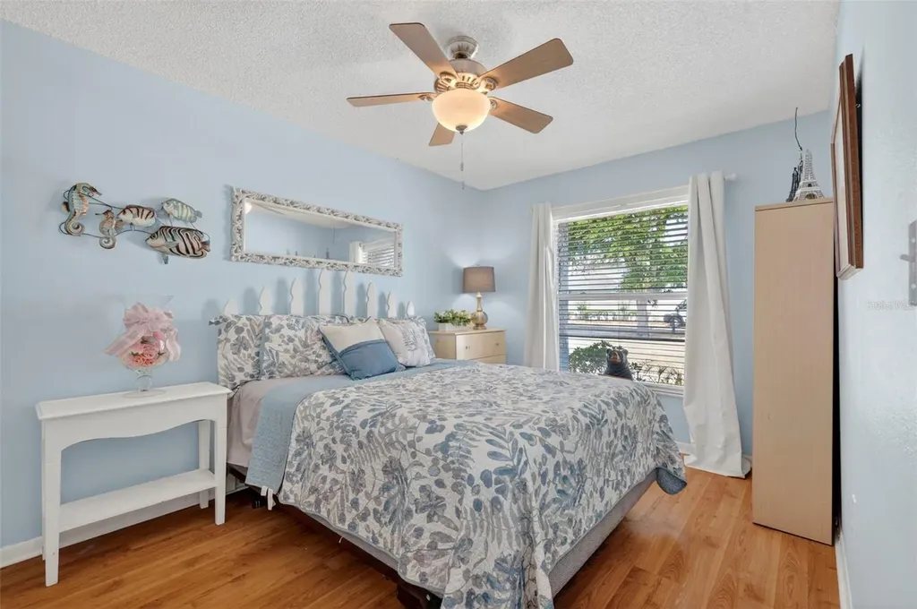 308 N Miller Road Valrico FL 33594