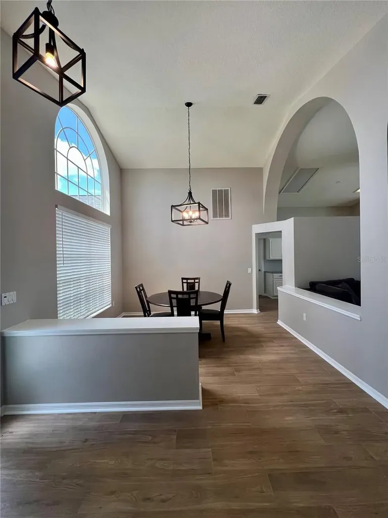 18564 Kingbird Drive Lutz FL 33558