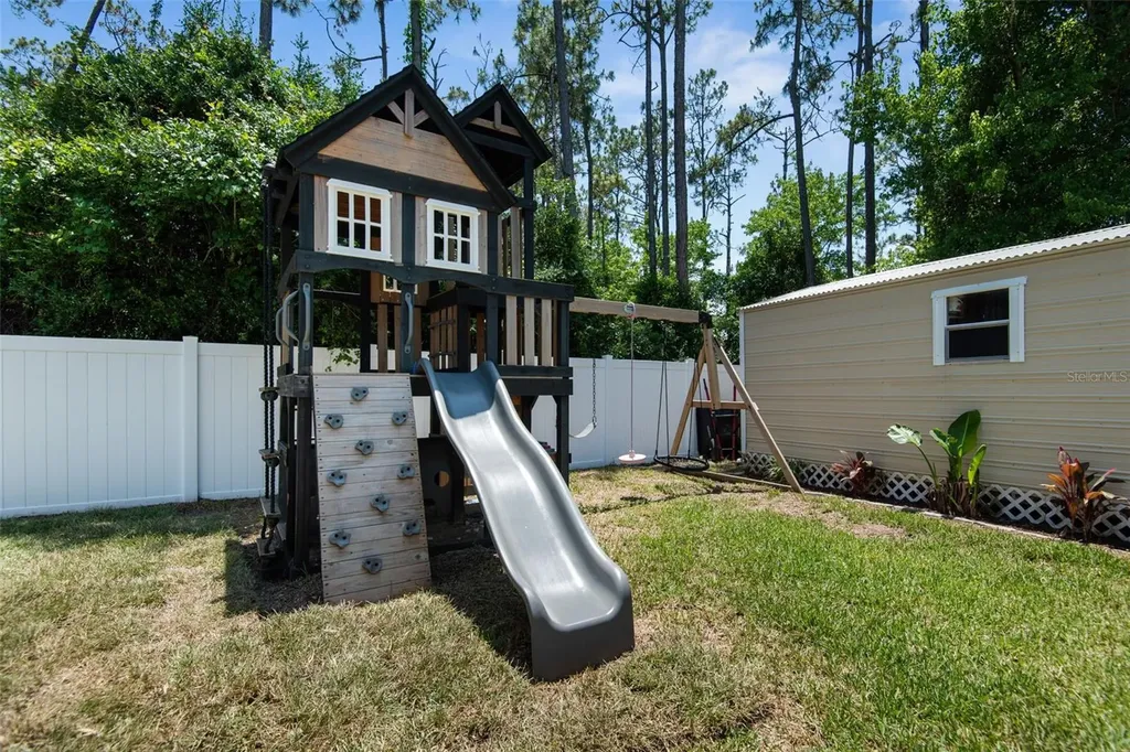 14 Llewellyn Trail Palm Coast FL 32164