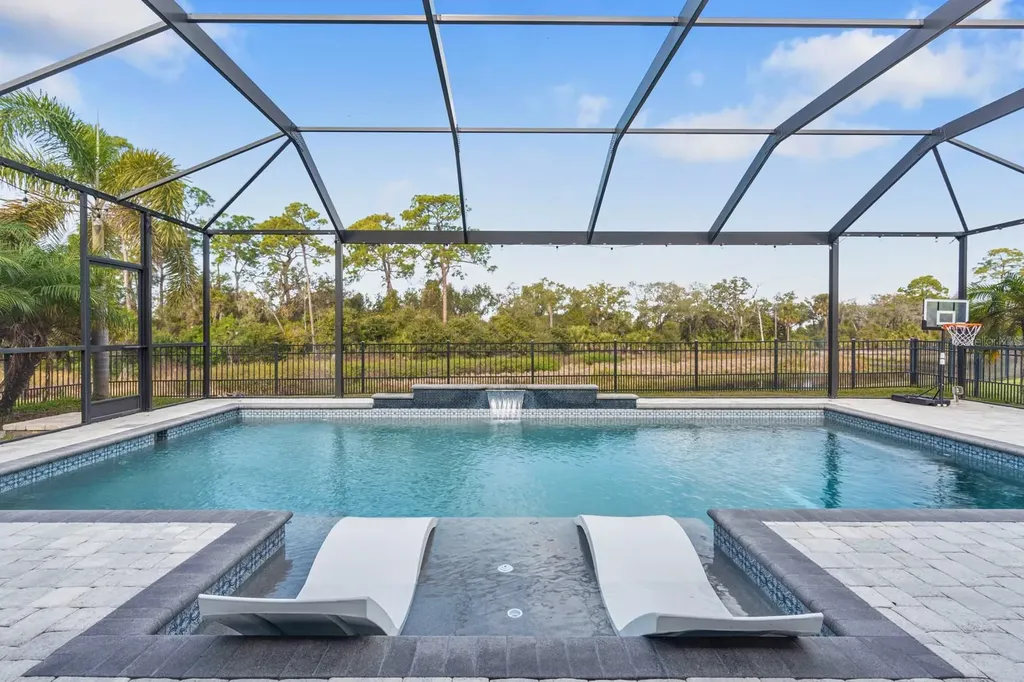 6504 Maiden Sea Drive Apollo Beach FL 33572