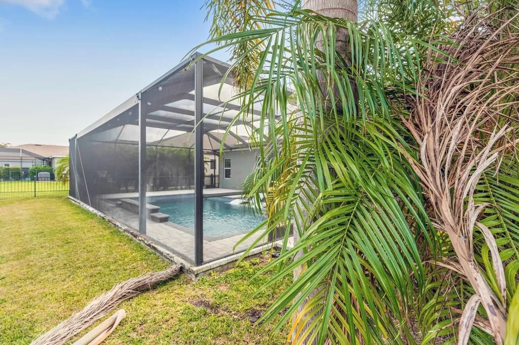 6504 Maiden Sea Drive Apollo Beach FL 33572