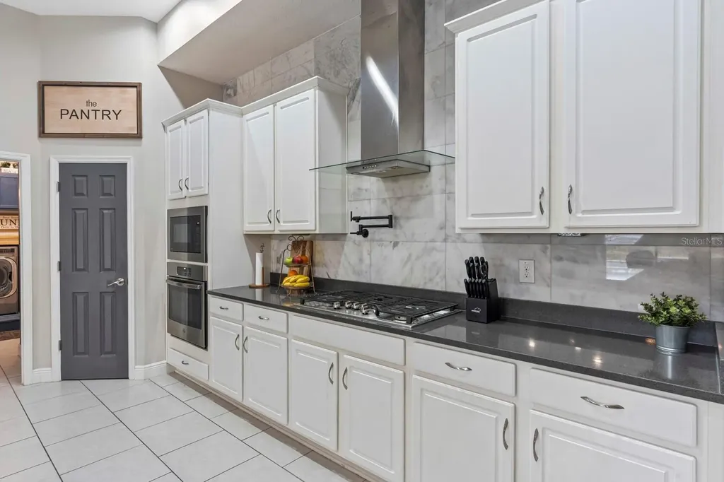 6504 Maiden Sea Drive Apollo Beach FL 33572