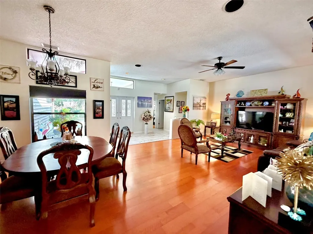 5455 Pine Bark Lane Wesley Chapel FL 33543