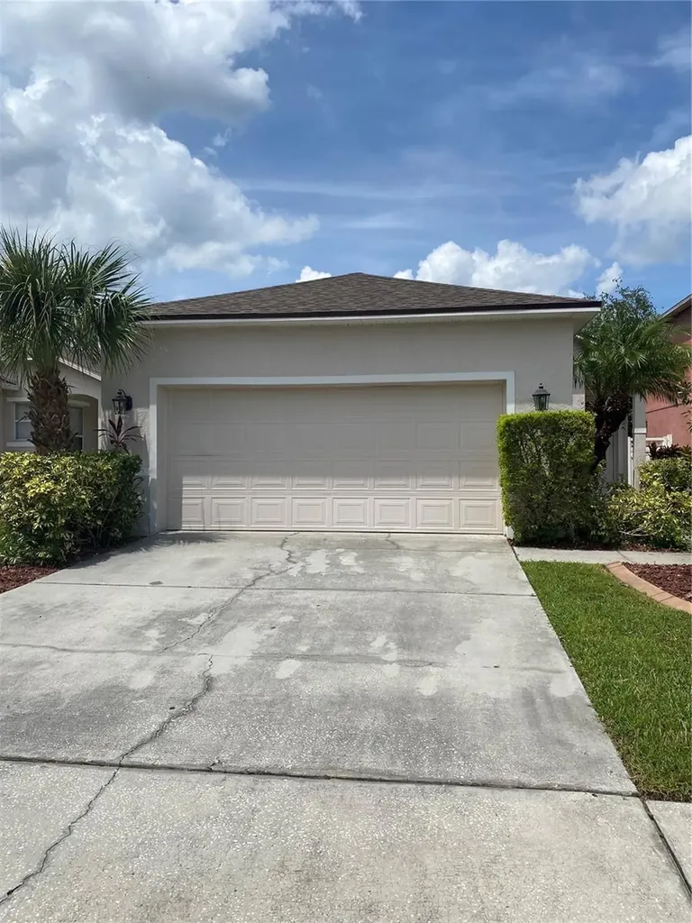 2409 Spring Hollow Loop Wesley Chapel FL 33544