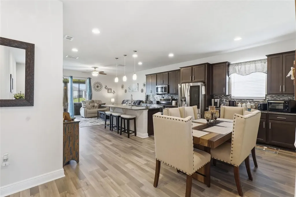 168 Summershore Drive Auburndale FL 33823
