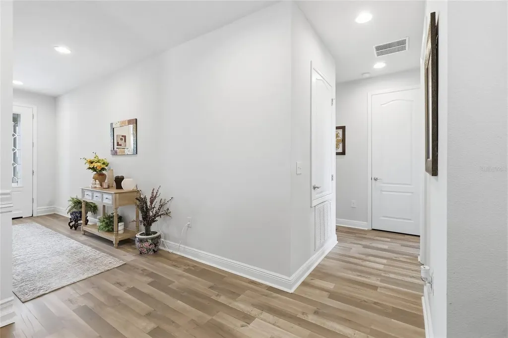 168 Summershore Drive Auburndale FL 33823