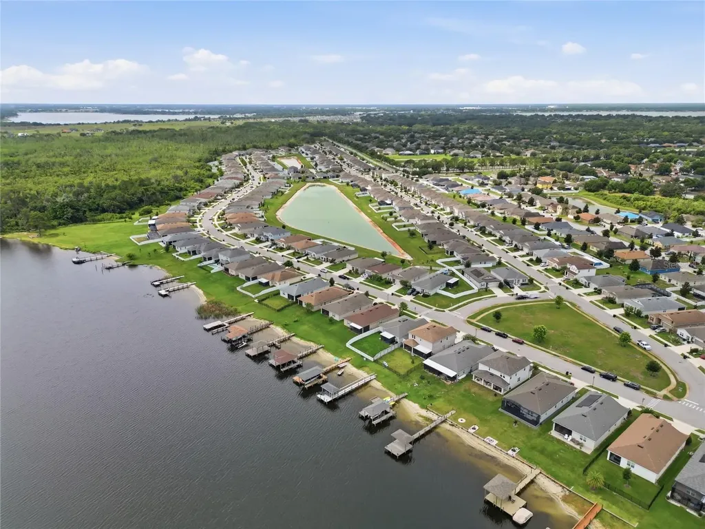 168 Summershore Drive Auburndale FL 33823