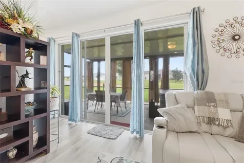 168 Summershore Drive Auburndale FL 33823