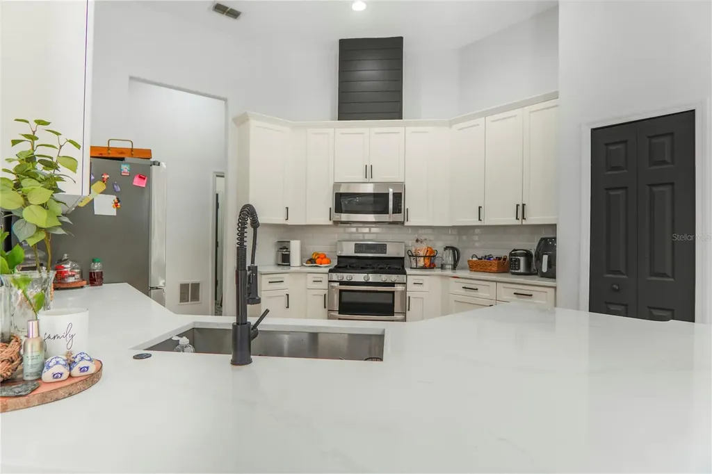 2884 Majestic Isle Drive Clermont FL 34711