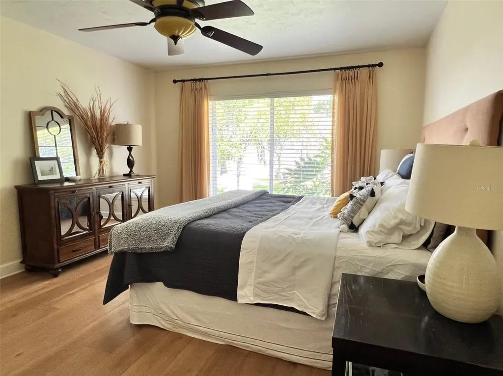 12595 SE Sunset Harbor Road Weirsdale FL 32195