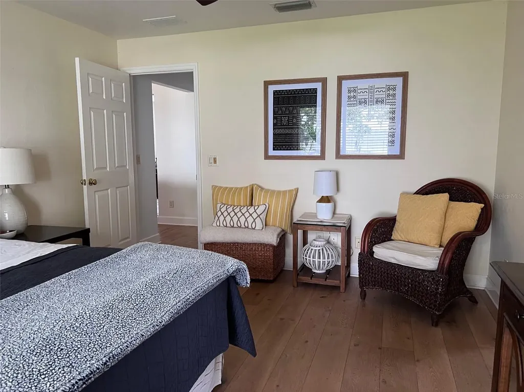 12595 SE Sunset Harbor Road Weirsdale FL 32195