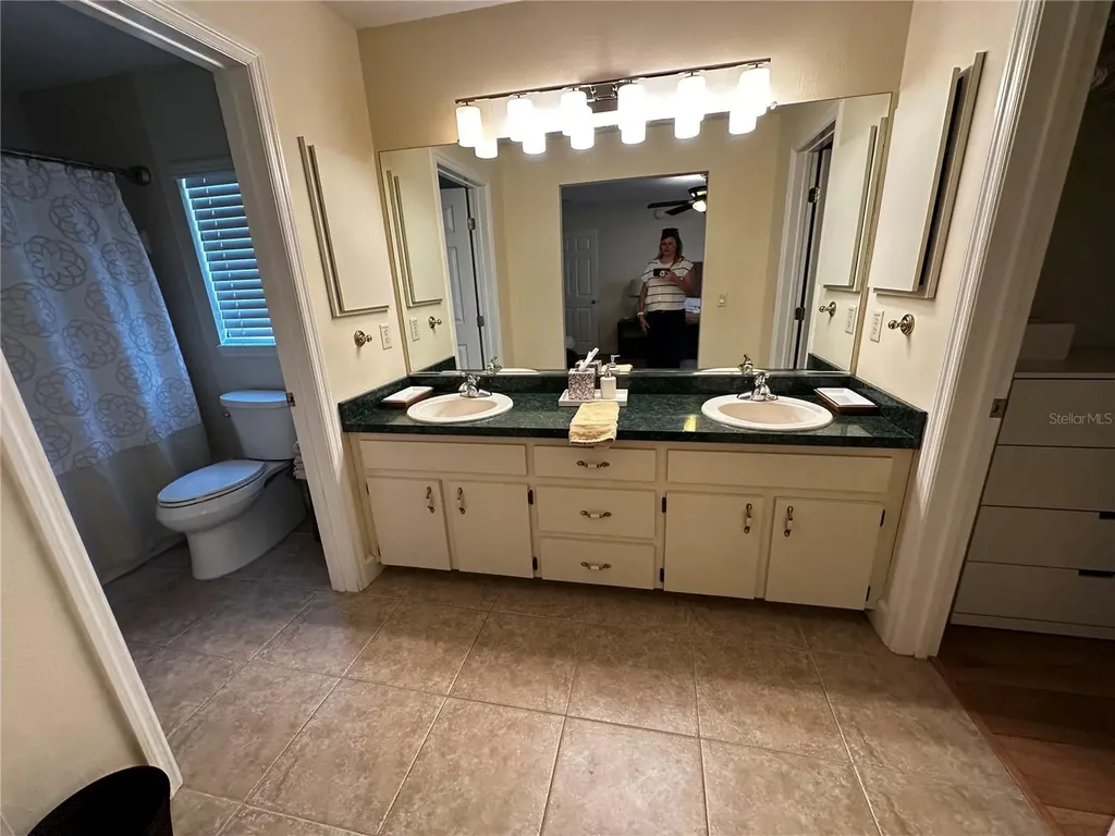 12595 SE Sunset Harbor Road Weirsdale FL 32195