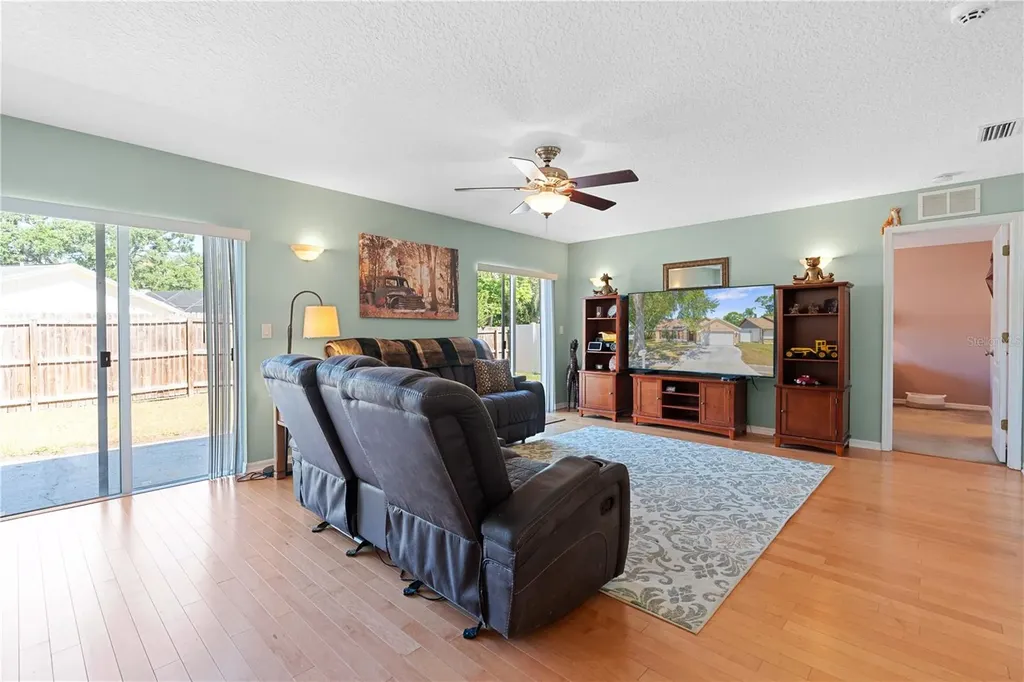802 Smith Bay Drive Brandon FL 33510