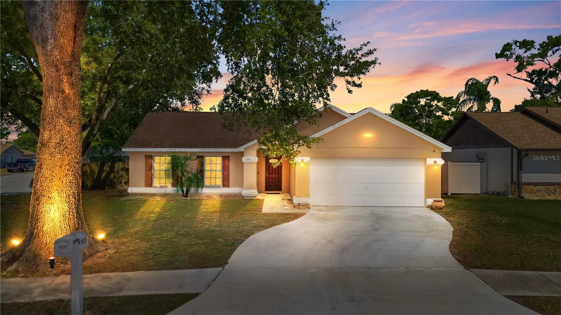802 Smith Bay Drive Brandon FL 33510