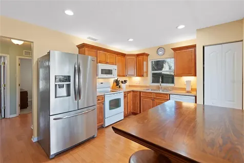 802 Smith Bay Drive Brandon FL 33510