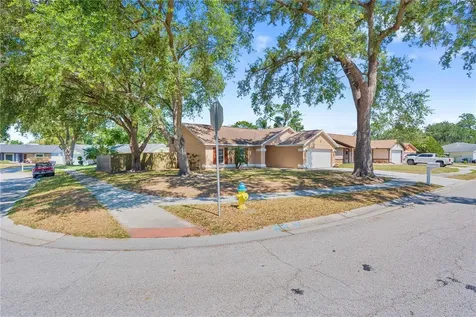 802 Smith Bay Drive Brandon FL 33510