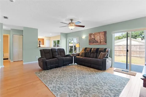 802 Smith Bay Drive Brandon FL 33510