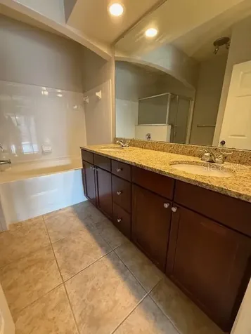 150 Villa Di Este Terrace Lake Mary FL 32746