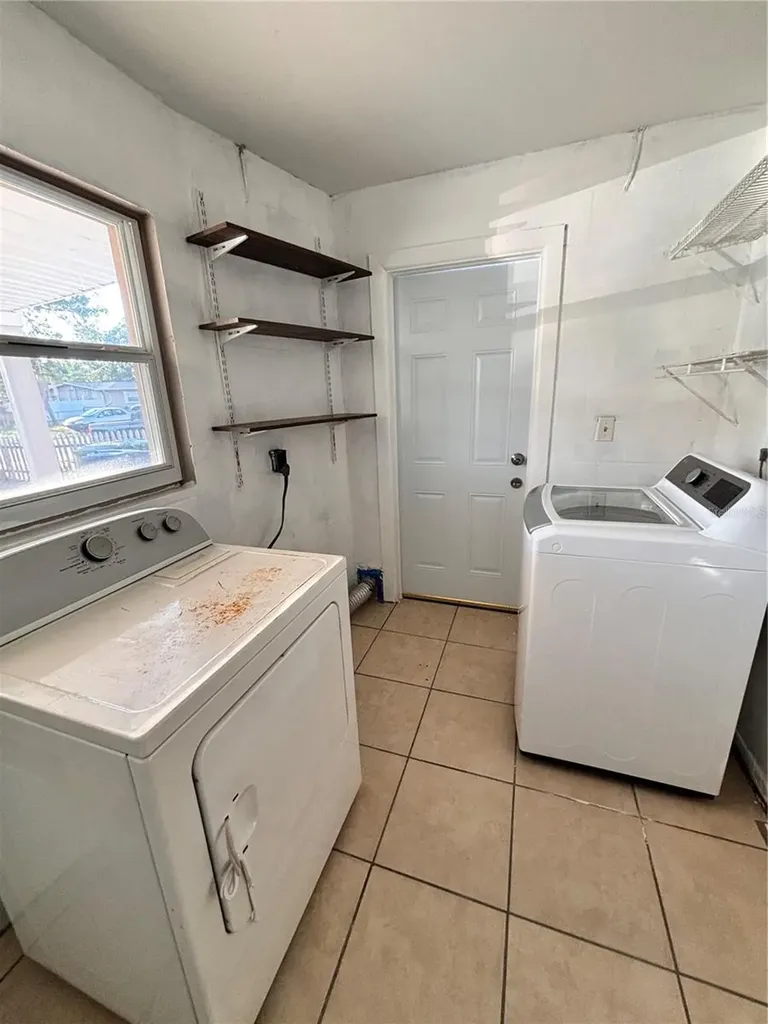 10611 N Altman Street Tampa FL 33612