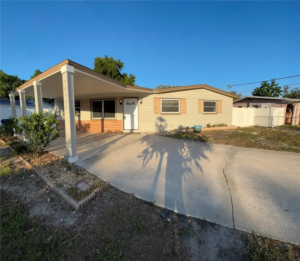 10611 N Altman Street Tampa FL 33612