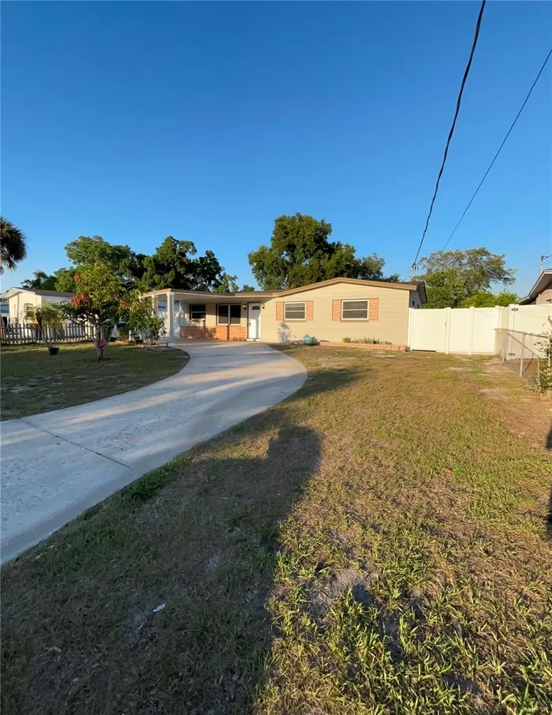 10611 N Altman Street Tampa FL 33612