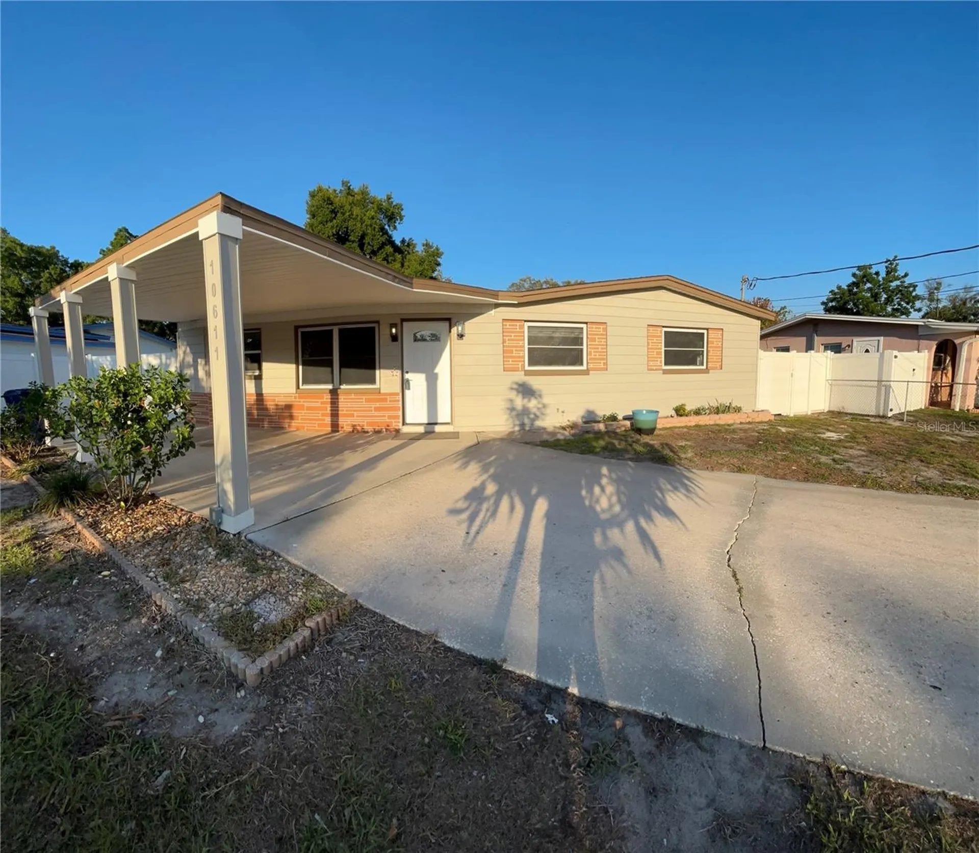 10611 N Altman Street Tampa FL 33612
