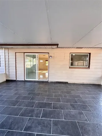 10611 N Altman Street Tampa FL 33612