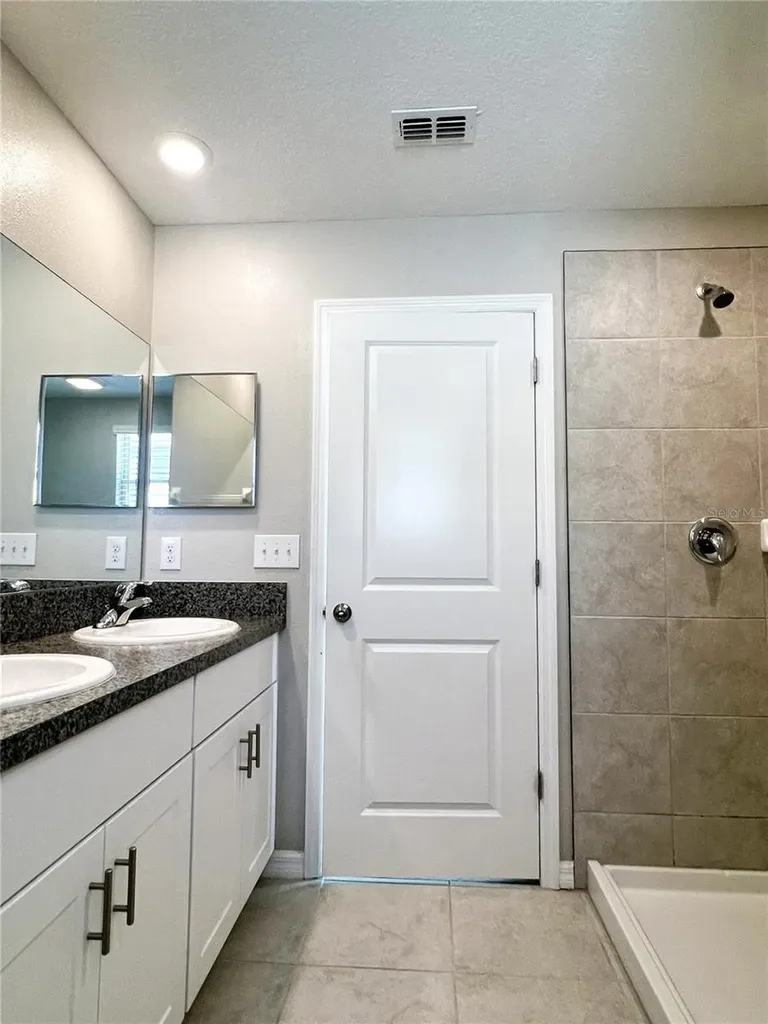7018 Samuel Ivy Drive Tampa FL 33619