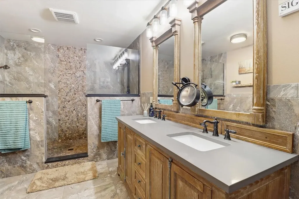 1471 N Lagoon Point Inverness FL 34453