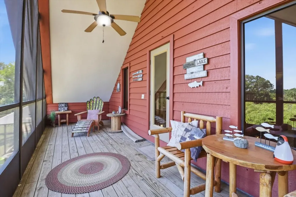 1471 N Lagoon Point Inverness FL 34453