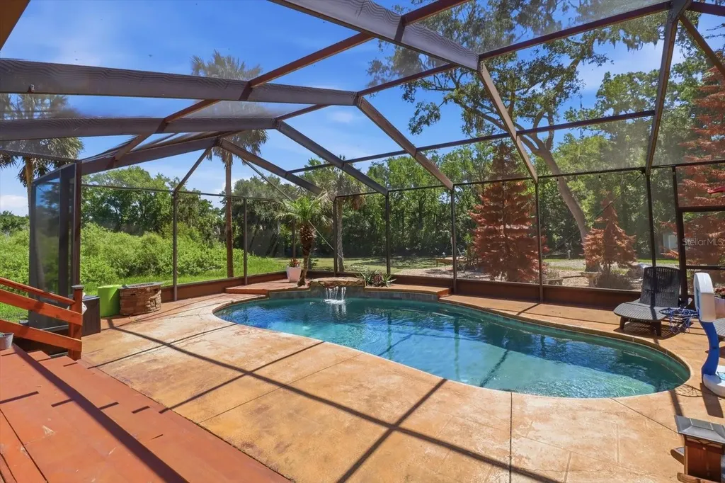 1471 N Lagoon Point Inverness FL 34453