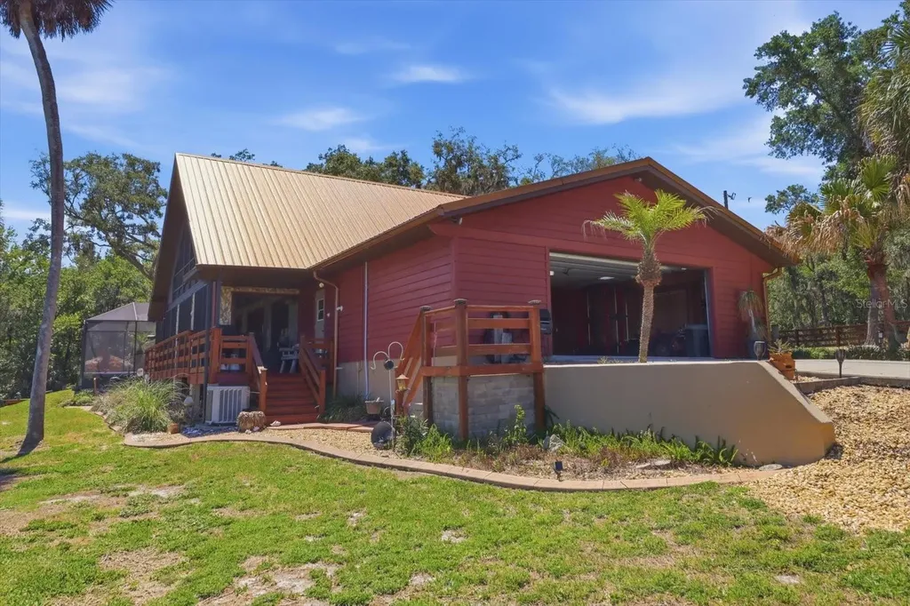 1471 N Lagoon Point Inverness FL 34453