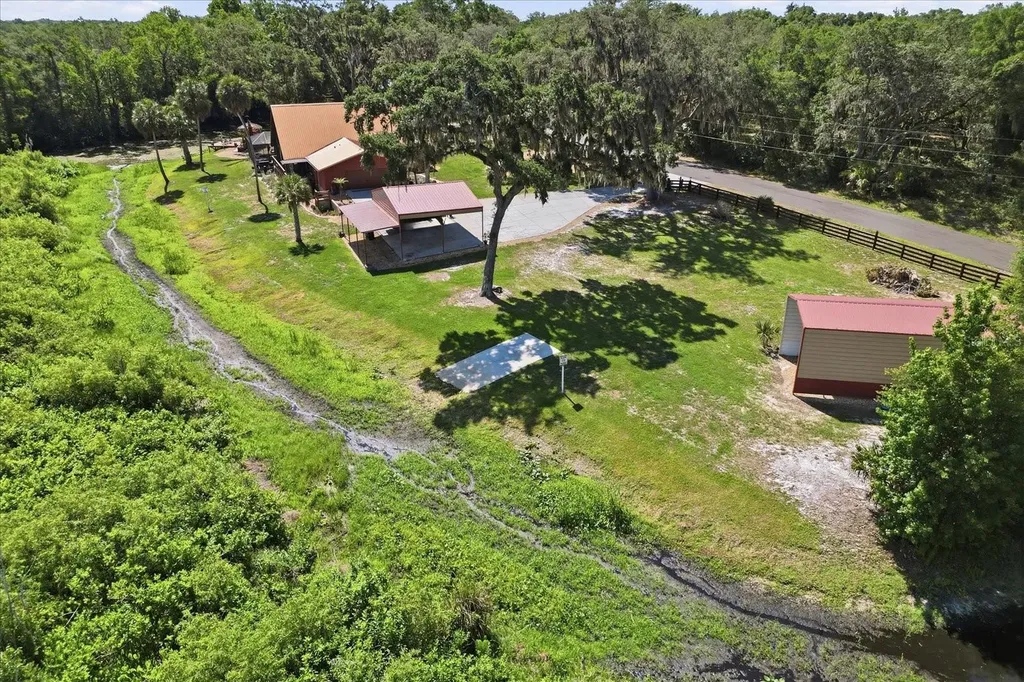 1471 N Lagoon Point Inverness FL 34453