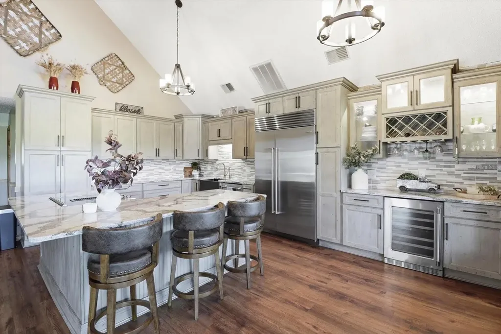 1471 N Lagoon Point Inverness FL 34453