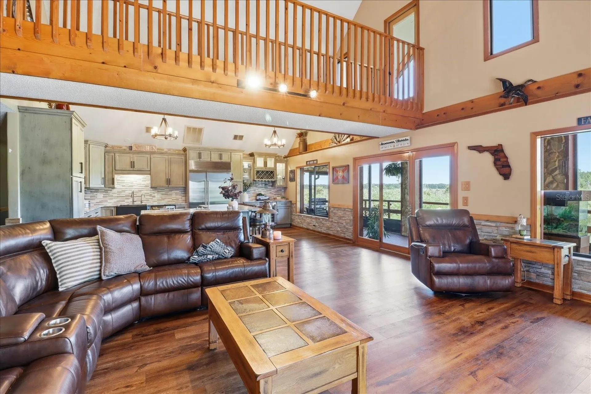 1471 N Lagoon Point Inverness FL 34453