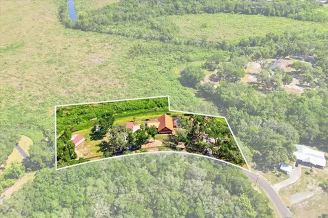 1471 N Lagoon Point Inverness FL 34453